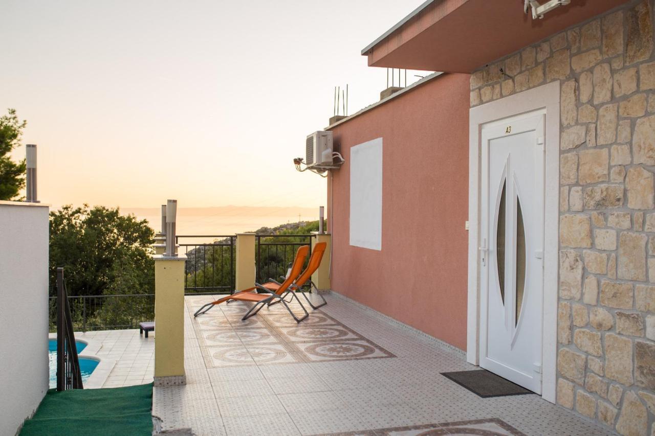 Veliko Brdo  Apartments Masa מראה חיצוני תמונה