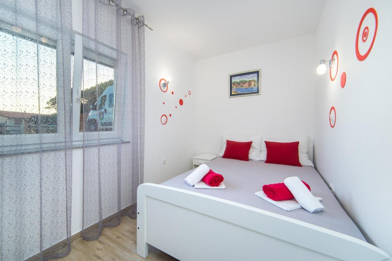 Veliko Brdo  Apartments Masa מראה חיצוני תמונה