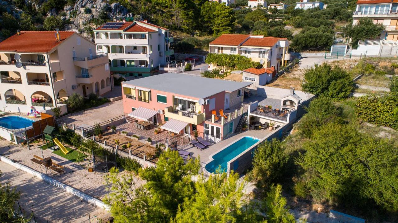 Veliko Brdo  Apartments Masa מראה חיצוני תמונה