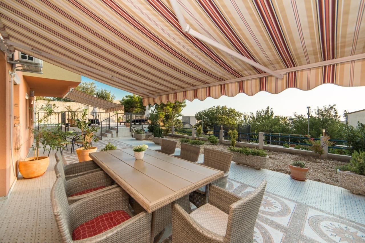 Veliko Brdo  Apartments Masa מראה חיצוני תמונה