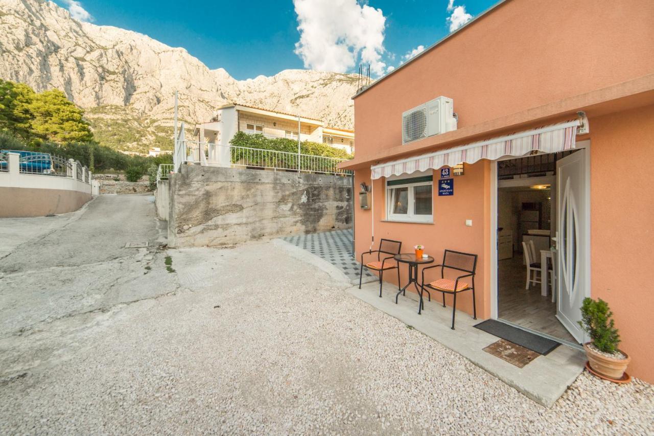 Veliko Brdo  Apartments Masa מראה חיצוני תמונה