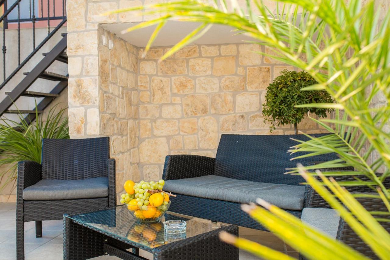 Veliko Brdo  Apartments Masa מראה חיצוני תמונה