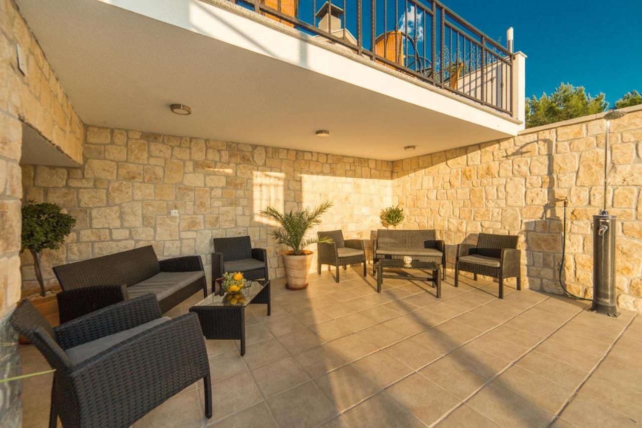 Veliko Brdo  Apartments Masa מראה חיצוני תמונה